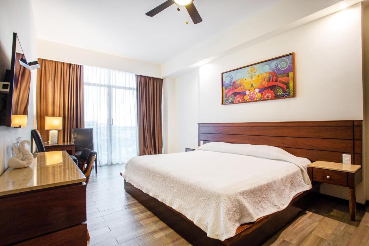 Blaze Hotel & Suites פוארטו ואלארטה מראה חיצוני תמונה
