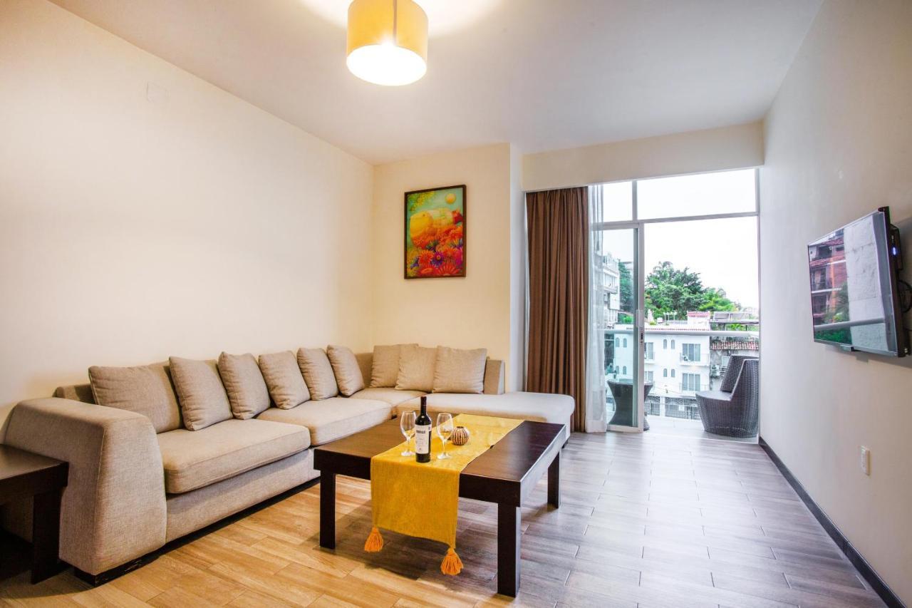 Blaze Hotel & Suites פוארטו ואלארטה מראה חיצוני תמונה