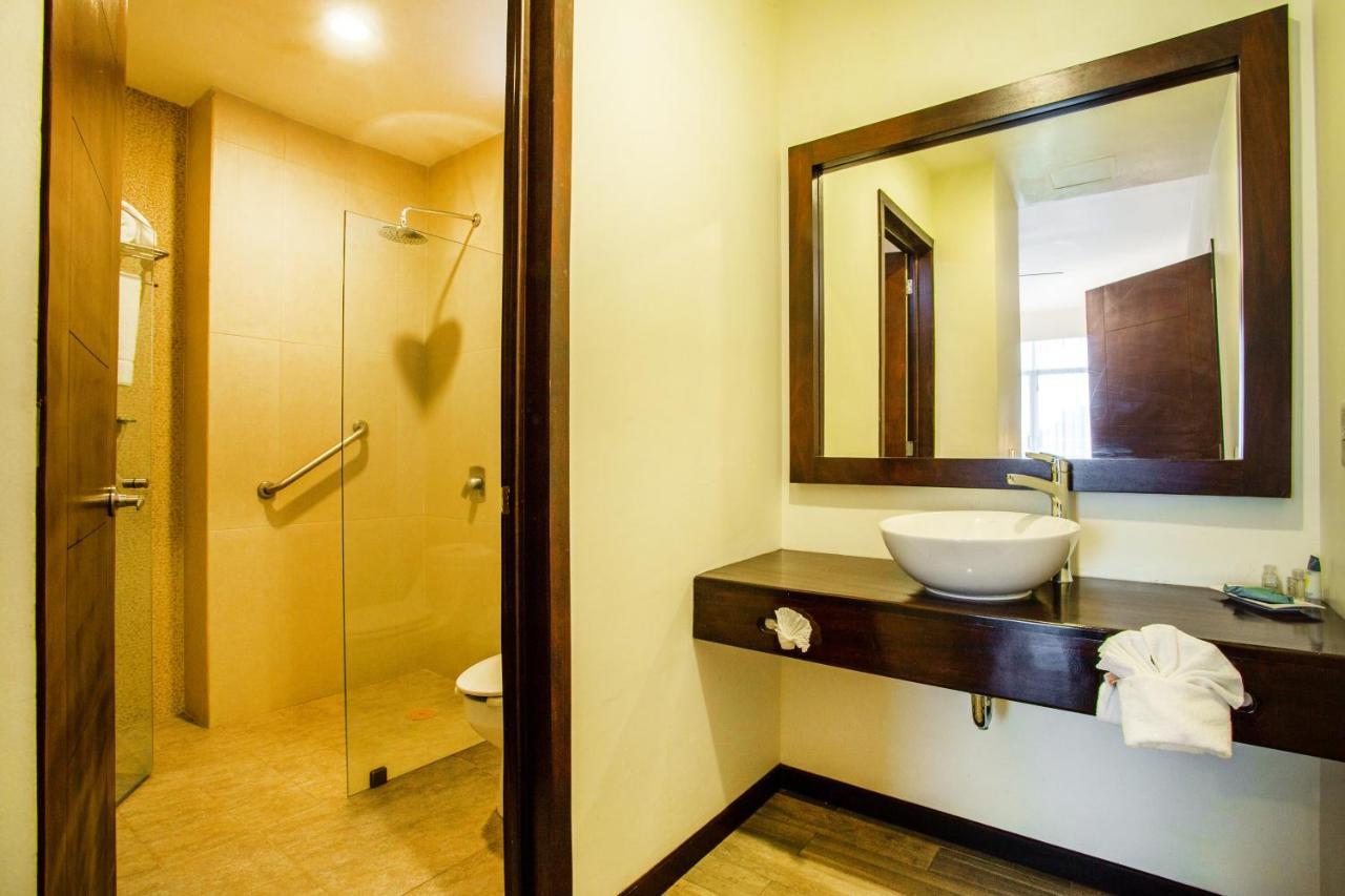 Blaze Hotel & Suites פוארטו ואלארטה מראה חיצוני תמונה