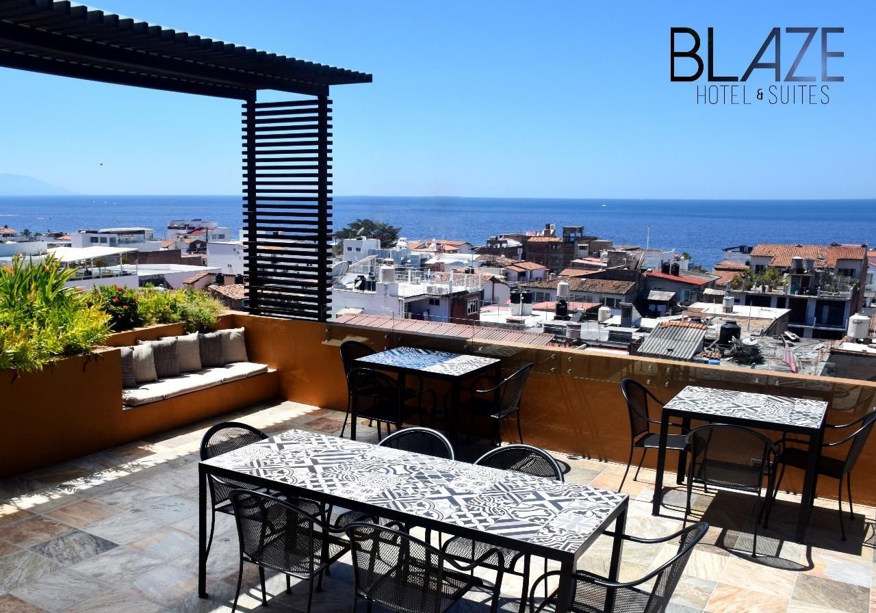 Blaze Hotel & Suites פוארטו ואלארטה מראה חיצוני תמונה